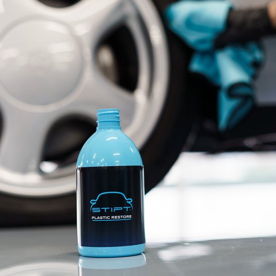 Stipt – Plastic Restore – 500 ml – Stellt die (schwarze) Farbe von Kunststoffoberflächen wieder her