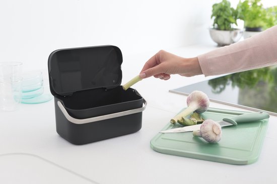 Brabantia SinkSide Abfalleimer für die Spüle – 1,8 Liter – Dunkelgrau