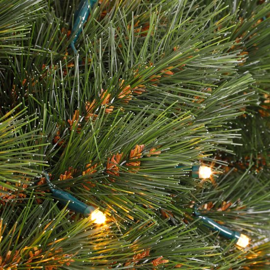 Triumph Tree Forest Frosted Guirlande Swag mit LED-Beleuchtung - L180 cm - Grün