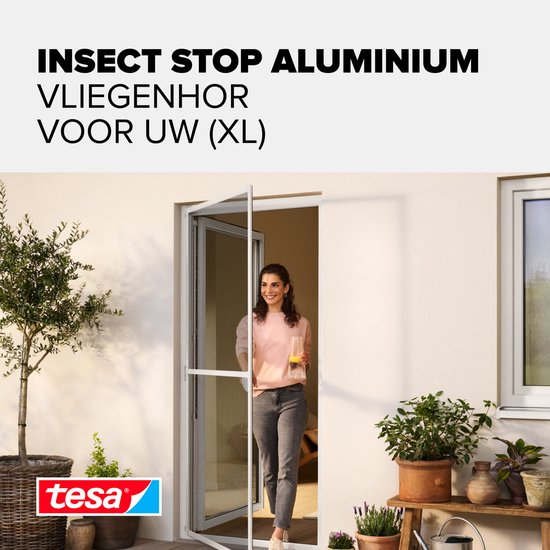 tesa INSECT STOP Aluminium-Fliegengitter für Türrahmen XL – Fliegengitter mit Aluminiumrahmen, klare Sicht, weiß – 120 x 240 cm