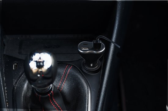 All Ride Car Charger USB - 2x USB-A und 2x USB-C Anschluss - Power Delivery/ Schnellladung 18W - Anschluss an Zigarettenanzünder Auto - Kunststoff - Schwarz
