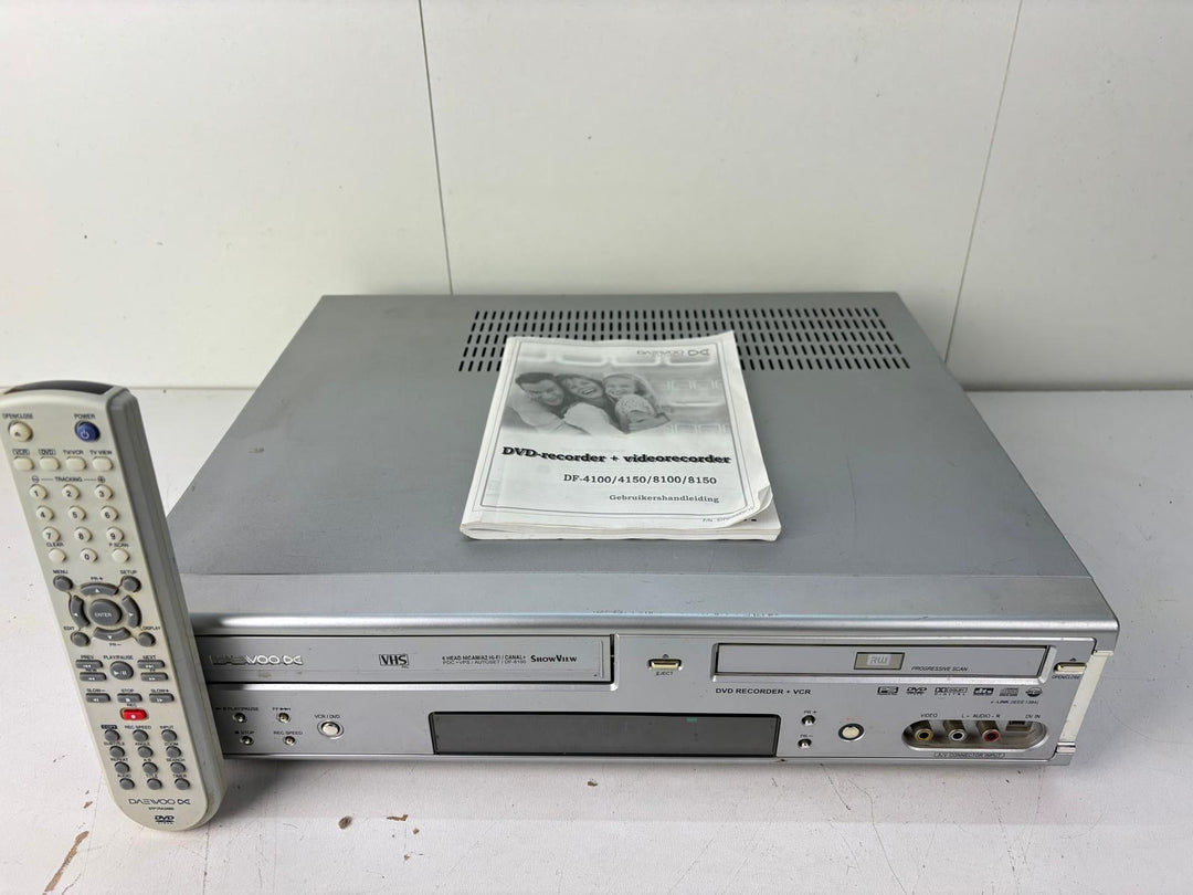 Daewoo DF-8100 Video-/DVD-Kombirekorder – Schwarz/Silber – VHS auf DVD kopieren
