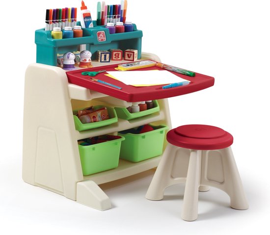 Step2 Flip & Doodle Staffelei Schreibtisch mit Stuhl für Kinder - 2-in-1 Kinderschreibtisch und Staffelei aus Kunststoff / Kunststoff - Basteltisch mit Ablagefläche