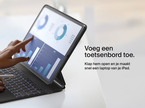 Belkin iPad M4 Pro 13" Case - QWERTY - Mit Tastatur und magnetischem Ständer - Schwarz
