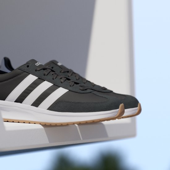 Adidas Sportswear Run 70S 2.0 Schuhe – Unisex – Schwarz