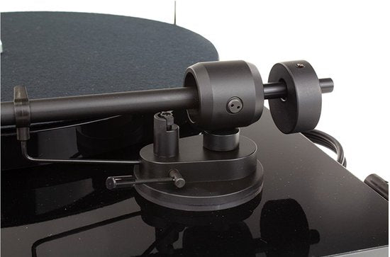Pro-Ject E1 BT + Cork it-Set – Schwarz