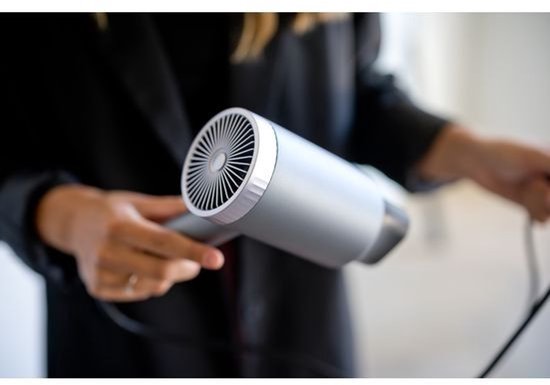 Nexxt Haartrockner – Schnell trockenes Haar in wenigen Minuten – 2200 W – Mit Coolshot und 3 Heizstufen