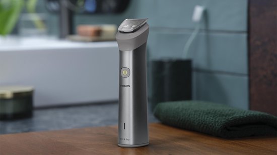 Philips All-in-One-Trimmer Serie 5000 - Mit 12 Aufsätzen - 11 Längeneinstellungen - Silber