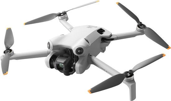 DJI Mini 4 Pro – Drohne – Fly More Combo – Mit RC331 Smart Controller