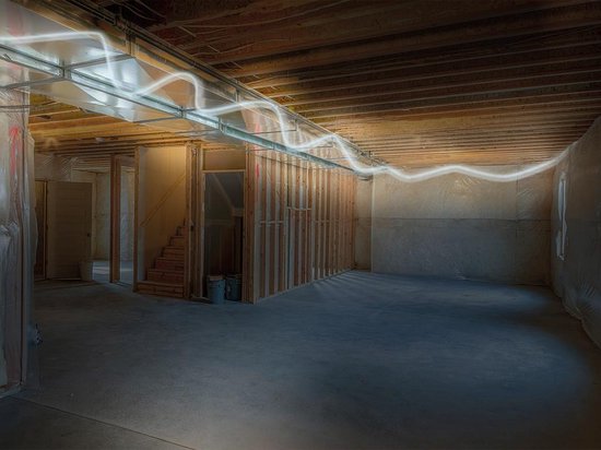 HQ-Power Flexibler LED-Lichtschlauch auf Rolle, 6500 °K, 2850 lm, ideal für die Ausleuchtung von Baustellen, Treppenhäusern, Aufzugsschächten, etc., geeignet für den Innen- und Außenbereich, 30 m, kaltweiß