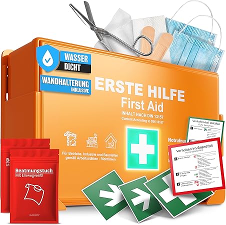 HELDENWERK Erste-Hilfe-Kasten Version 2026 [DIN 13157:2021] inkl. Wandhalter & 5 x Aufkleber | Verbandskasten für Büro, Haushalt und Gastronomie - Betriebsverbandskasten gefüllt, Sanitätsschrank