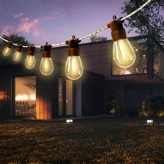 EverNeeds Lichterkette für den Außenbereich - Mit beleuchtetem Kabel - Lichtergirlande 15 LED - 15 Meter - Stimmungsvolle Beleuchtung im Außen- und Innenbereich - Gartenbeleuchtung - Weihnachtsbeleuchtung - Lichtergirlande im Außenbereich - IP65 - 2 Extra