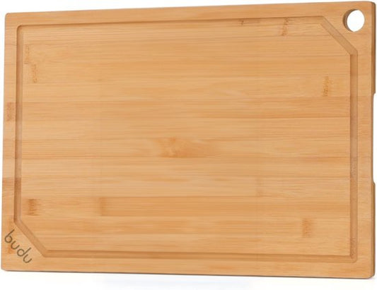 Budu Schneidebrett Bambus mit Saftrinne - Schneidebrett Holz - Schneidebretter aus Holz - Schneidebrett Geschenk - 37 x 25 cm