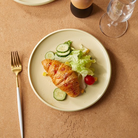 4er-Set Essteller (Ø 21,8 cm / 8,5 Zoll), Tellerset, Frühstücksteller, Dessertteller, Geschirrset für 4 Personen, Geeignet für Restaurants, Gastronomie, Feiern, Familienfeste, Bankette und Picknicks, mikrowellen- und spülmaschinenfest, Keramik