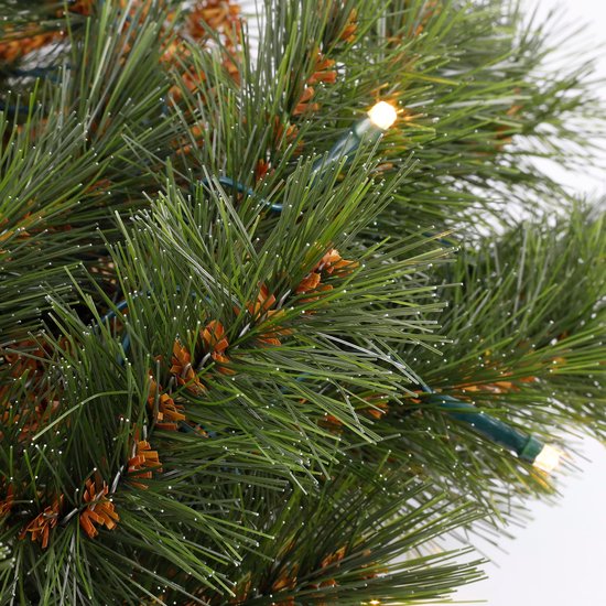 Triumph Tree Forest Frosted Girlande mit LED-Beleuchtung - L270 cm - Grün