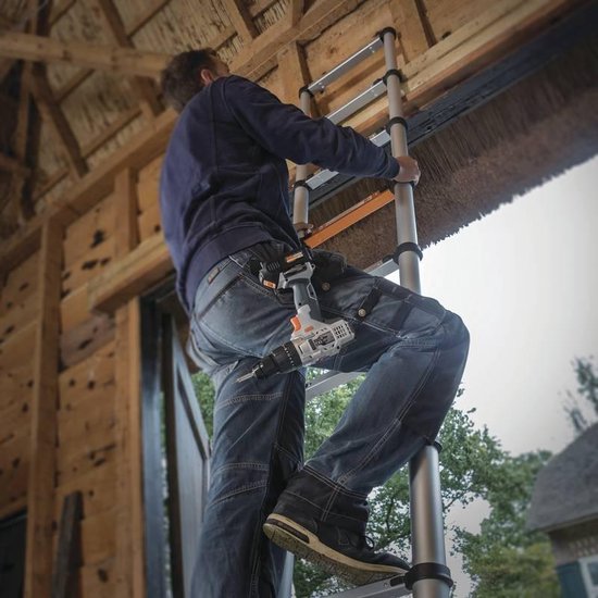 Batavia Teleskopleiter 2.63m - SoftClose & AntiSlip - Ausgezogene Länge 263cm - Anti-Rutsch - Patentierte Soft-Close - Max. Belastung 150kg - Arbeitshöhe 363cm - Giraffe Air