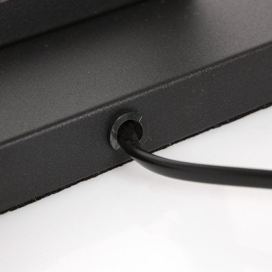 Steinhauer Tischlampe „Stang“ – schwarz – Metall – 3503ZW