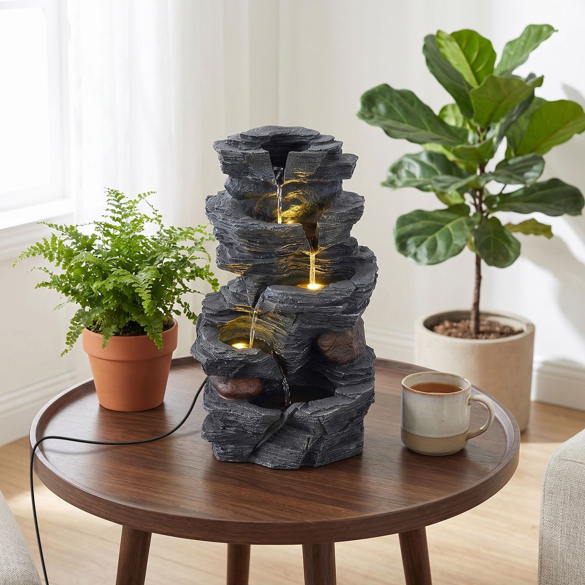 Coast Tischbrunnen – 5-stufiger Wasserfall – LED-Beleuchtung – schwarz – 27 x 20,5 x 45,5 cm