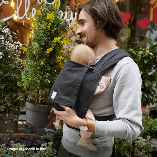 Stokke Limas Babytrage, Leopard Lilac – Version 2023 (OCS) – Babytrage für Neugeborene mit halber Schnalle – Drei Tragevarianten – Sicher ab der Geburt, bis 15 kg