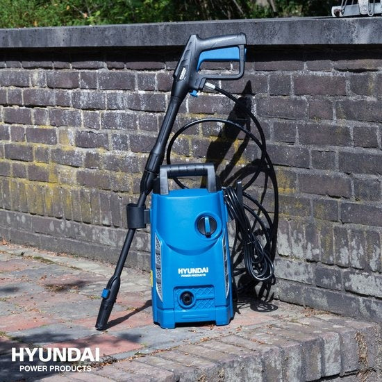HYUNDAI Hochdruckreiniger 1500W - Komplettes Deluxe-Set - 360 L/Stunde - Inklusive zahlreichem Zubehör - Düsen - Terrassenreiniger - Seifenbehälter