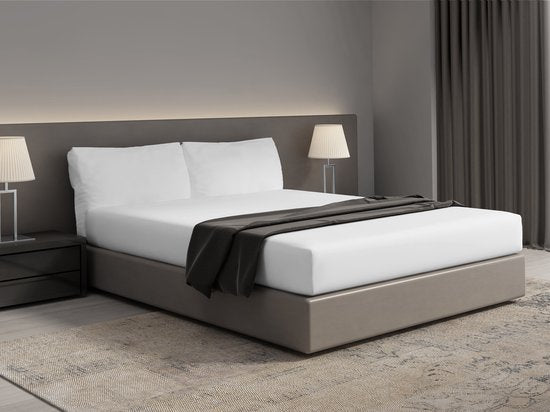 PHLOX Spannbetttuch – 100 % Baumwollsatin (300 TC) – Doppelbett 160 x 200 cm – Weich und hautfreundlich – Rundum-Gummizug – Weiß