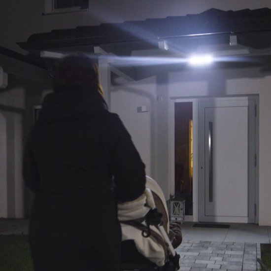 Media Shop Panta TrioSolar – Solar-Außenleuchte mit Sensor – 74 LEDs – 600 Lumen