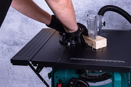 VONROC Sägetisch - 1500W - Ø210MM - 40T Sägeblatt - inkl. Untergestell - Schwarz/Grün