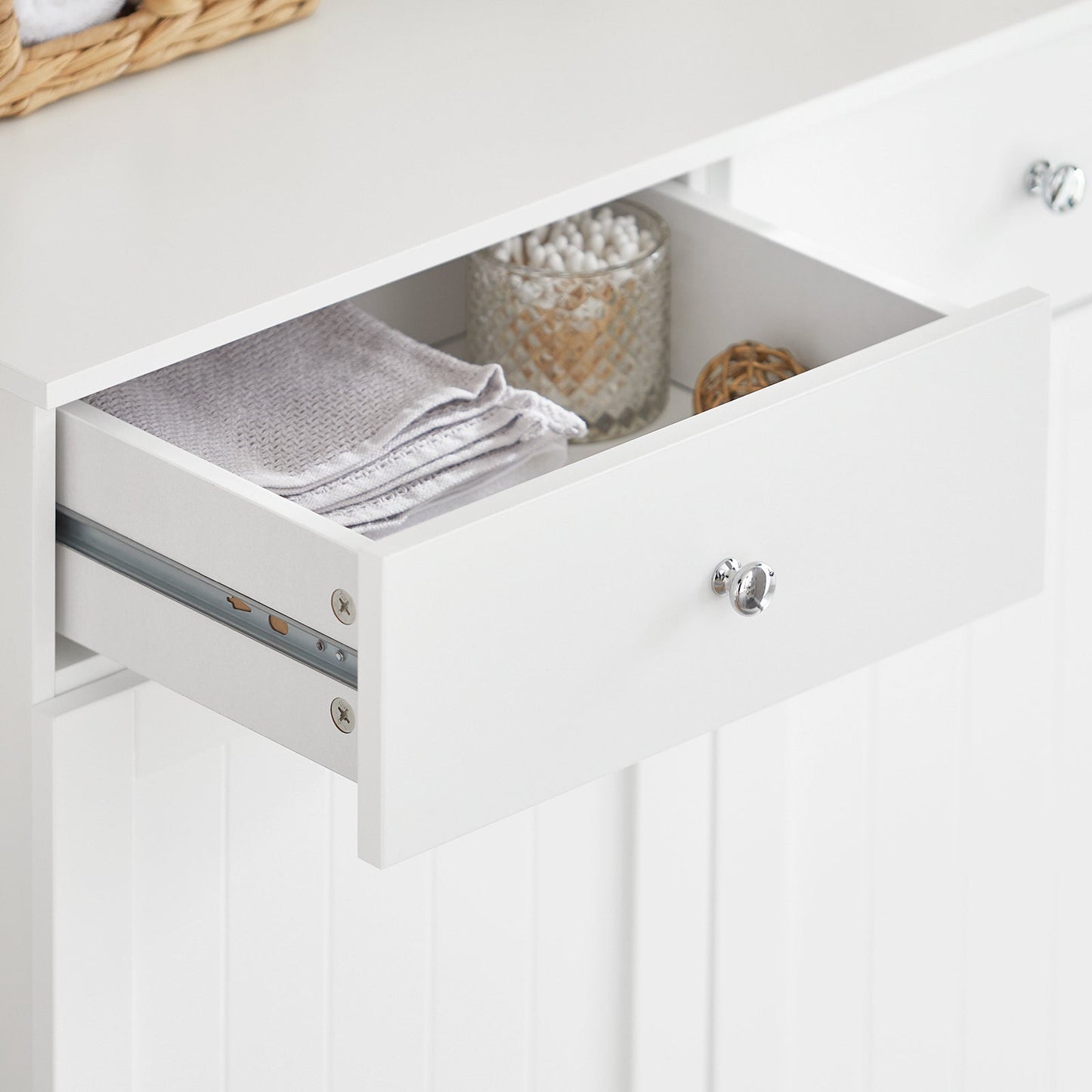 SoBuy BZR33-II-W Badezimmerschrank - Mit 2 Schubladen & 2 Wäschekörben – 78 × 90 × 38 cm – Weiß