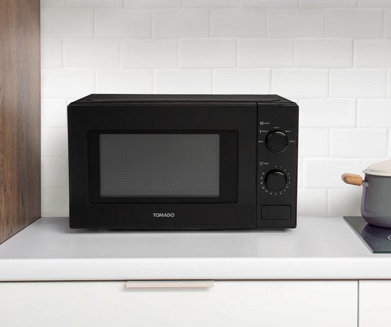 Tomado TMS2003B - Solo-Mikrowelle - 20 Liter - 5 Leistungsstufen - 700 Watt - Innenbeleuchtung - Schwarz