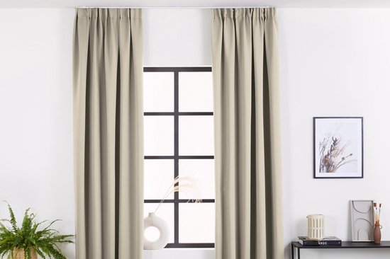 LIFA LIVING Vorhang - Beige - Verdunkelung & Schalldämmung - Vorhänge mit Haken - 100% Polyester - 300 x 250 cm - 1 Stück