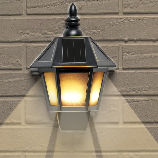 Grundig Solar-LED-Wandleuchte mit Flammeneffekt & Kaltweiß – 2 Modi – Solarbetrieb – IP44 – 6–8 Stunden