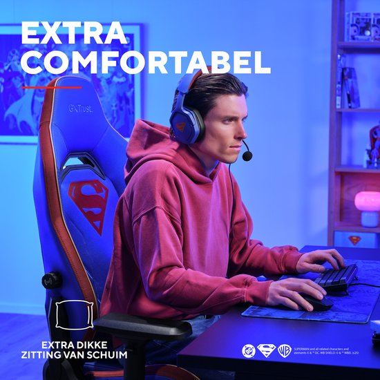 Trust GXT 721SM Ruya Pro Superman Edition - Premium Gaming Chair - Nackenkissen - verstellbare Rückenlehne - höhenverstellbar - Rücken- und Armlehnen verstellbar - Superman Blue