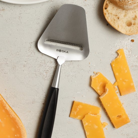 Boska Käsehobel Milano+ - Käsehobel für Hartkäse - Spülmaschinengeeignet - Käsehobel Schwarz - Geschenkideen - Küchenartikel - Küchenzubehör - 10 Jahre Garantie