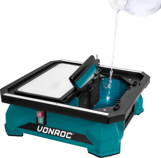 VONROC Fliesensäge 650W -Wasserkühlung - Inkl. 180mm Diamanttrennscheibe, Parallelführung und Gehrungsführung