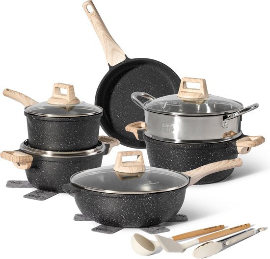 Just Perfecto 15-teiliges Induktionskochgeschirrset - Schwarzes Kochgeschirrset mit Deckel für Gas und Induktion - PFAS frei - Kalte Griffe