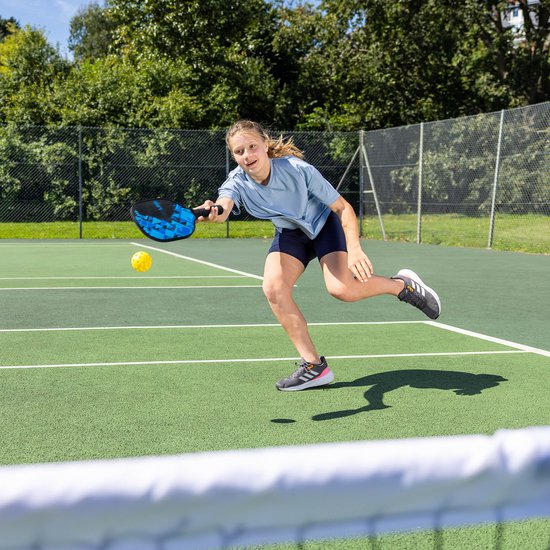 Baseline Pickleball Set - Inklusive Netz, 2 Schläger & 2 Bälle - Holzschläger - 2,4 Meter Netz