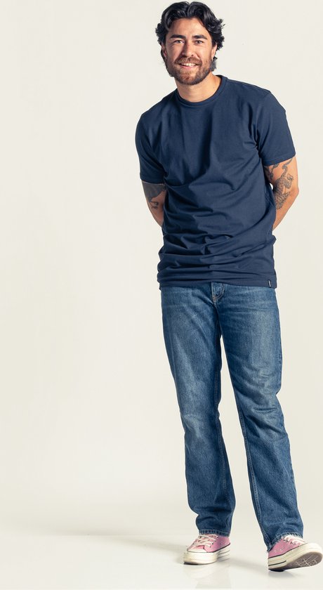 LEBASQ - Miles' T-Shirt für Männer - 3er Pack - mit Rundhalsausschnitt - Extra lang - als Unterhemd geeignet - MIX - M - Baumwolle