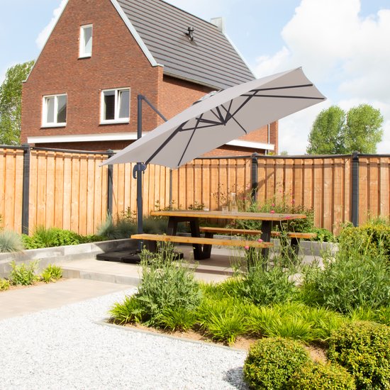 VONROC Premium Floating Parasol Pisogne - 300x300cm - Inkl. Kreuzfuß & Schutzhülle - Quadratisch - 360° drehbar - Neigbar - UV-beständiges Tuch - Beige