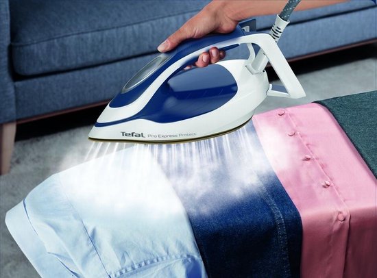 Tefal - Pro Express Protect GV9221 - Dampferzeuger - 2600W - 7,6 Bar Dampfdruck - 550 g/min Dampfstoß - Durilium AirGlide Bügelsohle - 1,8L abnehmbarer Wassertank - Automatische Abschaltung - Anti-Kalk-System