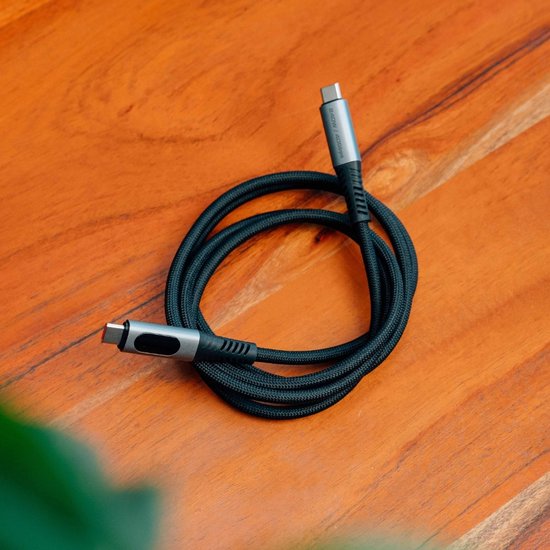 Verbatim Sync & Charge-Kabel USB-C auf USB-C, 40 Gb/s, 240 W, für Smartphones