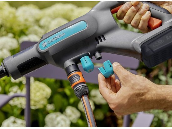 GARDENA AquaClean 24/18V P4A - Accu-Hochdruckreiniger - 24 bar - Premium Set