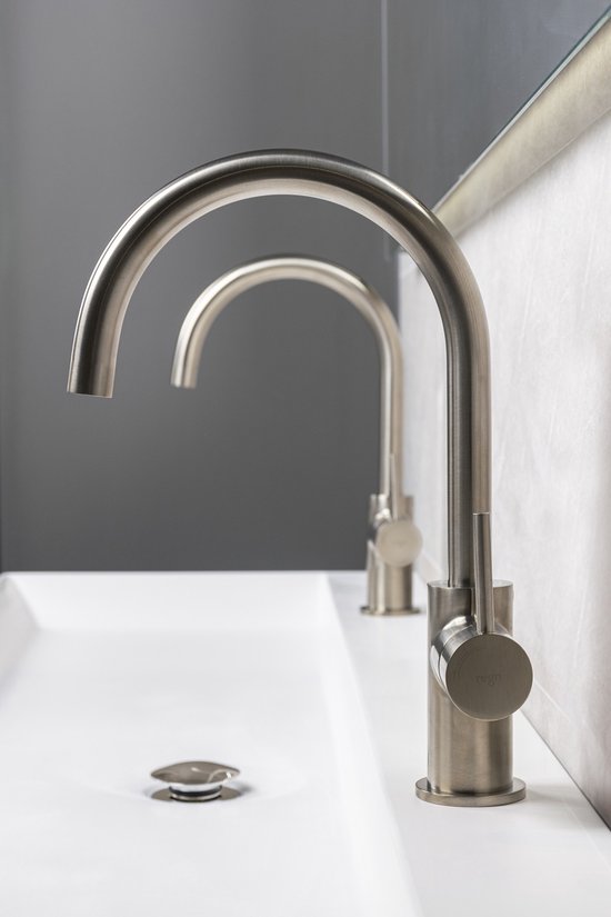Regn Luxe Küchenarmatur mit ColdStart – Energieeffizient & elegant – Hoher Auslauf (31,5 cm) – gebürstetes Nickel