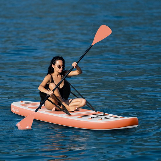 LifeGoods PaddlePro SUP Board - mit Sitz - Aufblasbares Paddle Board - Komplettset - Max. 135KG - 320x81cm - Weiß/Orange