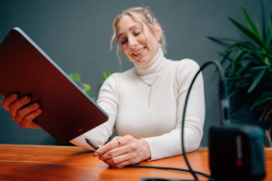 Verbatim Sync & Charge-Kabel USB-C auf USB-C, 40 Gb/s, 240 W, für Smartphones