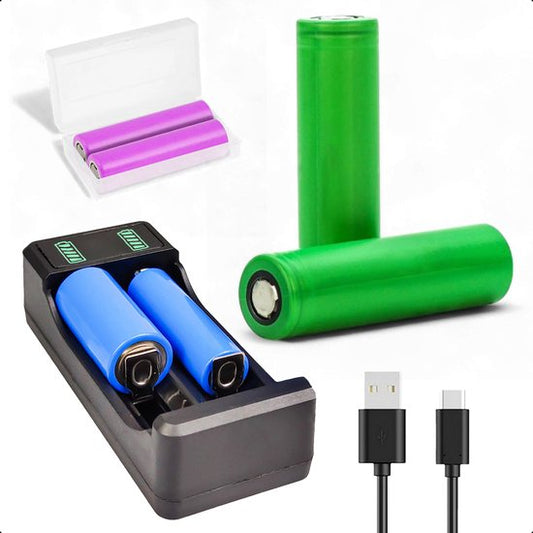 Tech Essentials 2 Slots 18650 Ladegerät mit 2x 18650 Akkus 2600mAh 3.7V - 7.8A - USB-C - Li-ion 3.7V - Lithium - Halter - Batterie