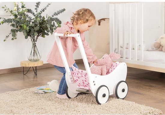 Pinolino Holzpuppenwagen „Trixi“ – Niedliche und langlebige Wiege – Massives Buchenholz mit Bettdecke „Herzen“ – weiß