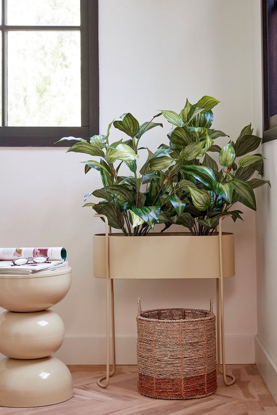 Mica Decorations Moritz Blumentopf auf Ständer – Pflanztopf L 55 x B 24 x H 65 cm – Pflanzenständer aus Eisen – Blumentopf für drinnen oder draußen – Beige