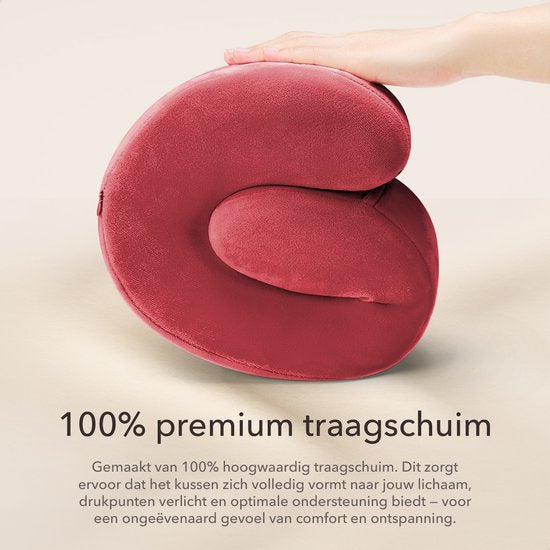 SKYCASES Travel Essentials - Nackenkissen-Set 3-teilig - Ergonomisches Memory Foam Reisekissen mit Augenmaske und Ohrstöpsel - Ideal für Flugzeug, Auto und Zug - Kompakt und luxuriös - Rot