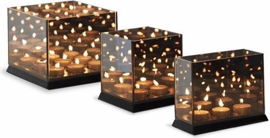 Liva Living Magic Cube - Stimmungslichthalter - 3 Kerzen - 20 x 9 x 15 cm - Mit getöntem Spiegelglas - Unendlichem Reflexionseffekt - Für Innen und Außen - Schwarzes Glas