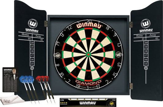 WINMAU - Professionelles Dart-Set mit Diamond Plus Bristle Dartscheibe, schwarzes Gehäuse, mit 2 Dart-Sets und offizieller Oche-Linie